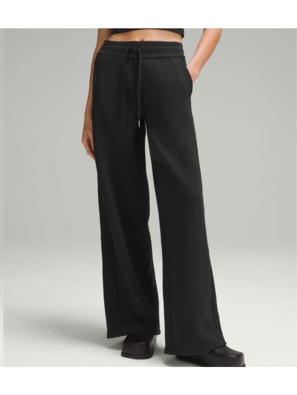 Lululemon Women's Scuba Black Wide Leg Sweatpants Size L